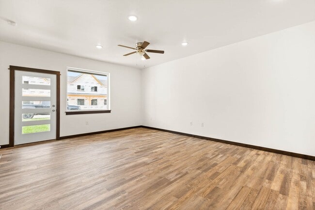 Photo - 2-Story Urban Triplex at a modern communit...