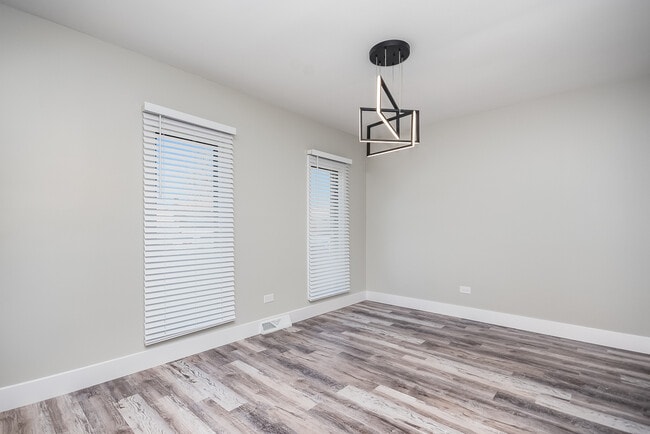 Photo - 15369 Ingleside Ave