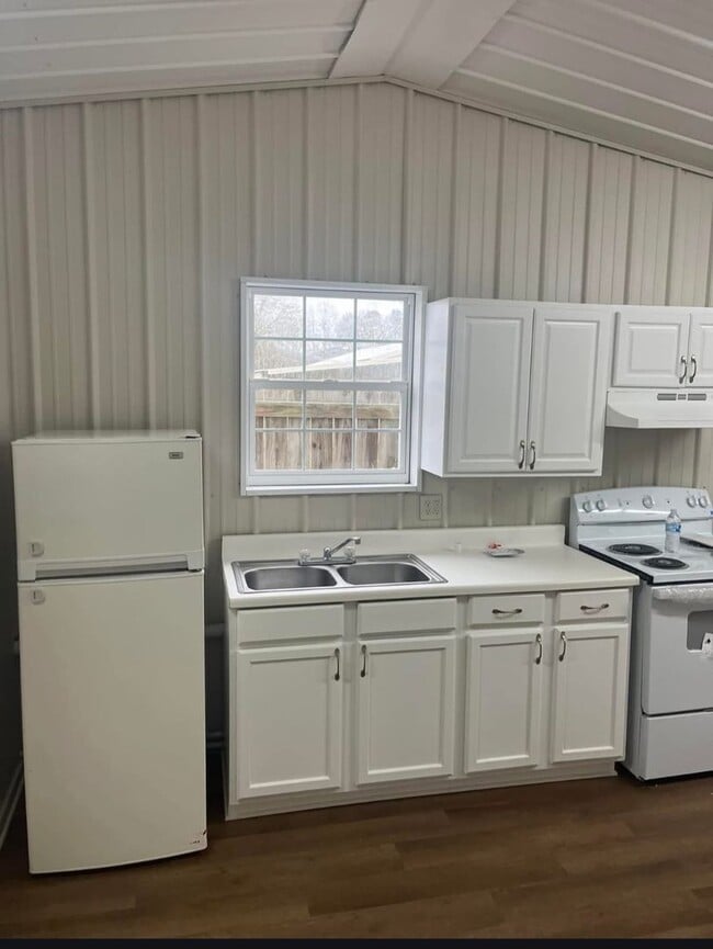 Photo - McNary Unit Apartment C