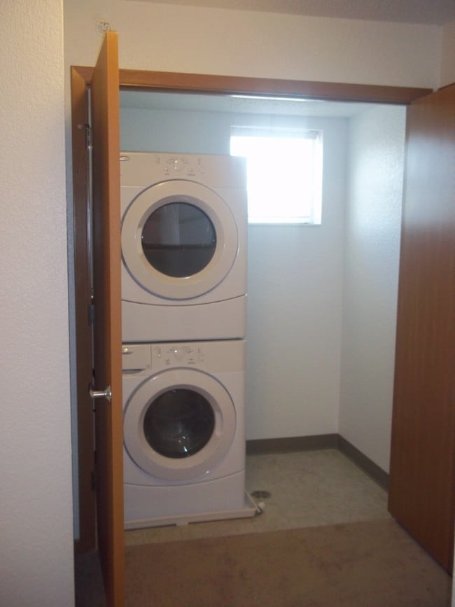 Photo - Cypress Senior Living Apartments