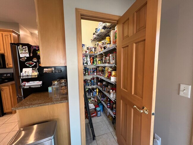 Photo - 13904 Shoreside Ct