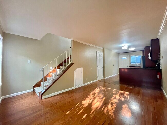 Photo - 2217 9th St Unidad 1