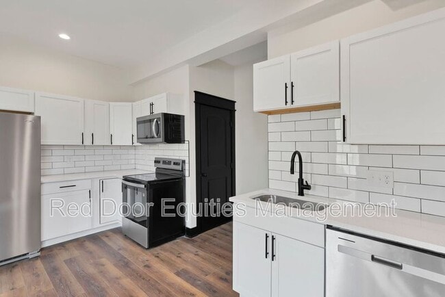 Photo - 530 1/2 N Columbus St