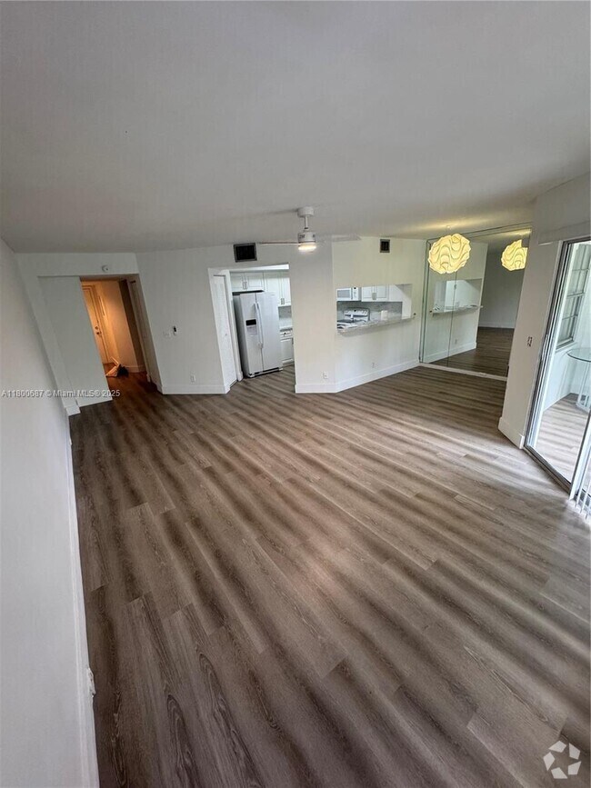 Building Photo - 12850 SW 4th Ct Unit 414I Rental