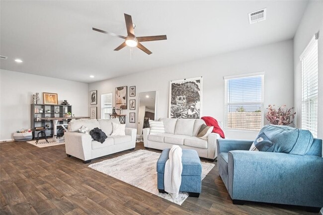 Photo - 5525 Sacra Cv