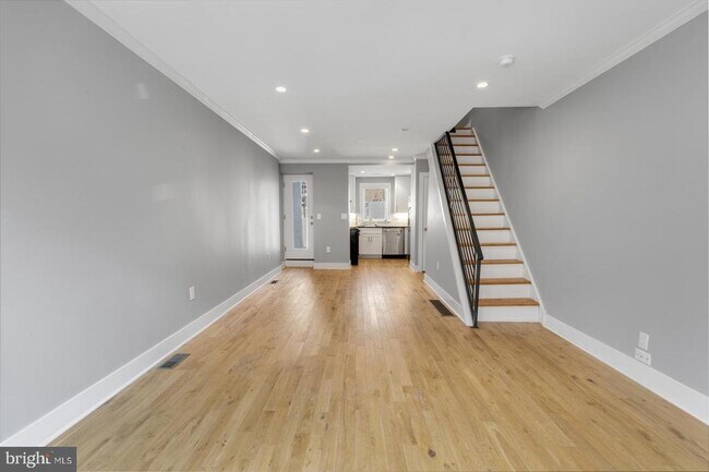 Photo - 313 Mercy St