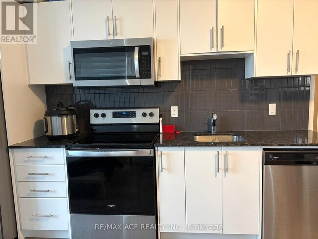 Photo - 103 Roger St Unit 601