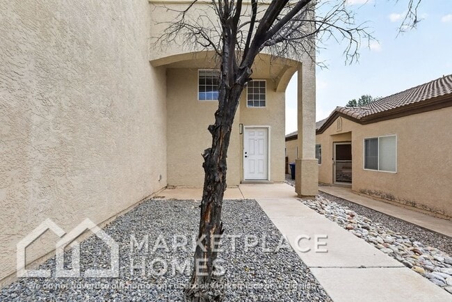 Photo - 10227 Cristalino Rd SW