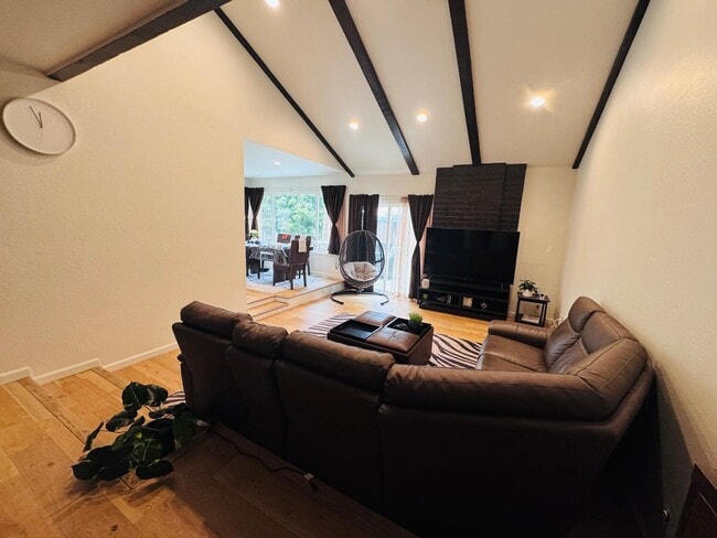 Photo - 7185 Via Colina