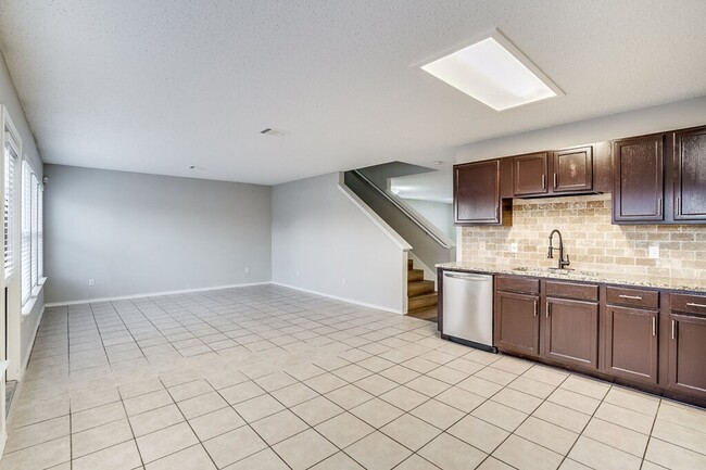 Photo - 1001 Howell Terrace Pl