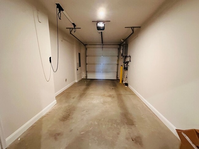 Photo - *$3000 Leasing Special*  Modern 3 Bedroom, 2.5 Bath Townhouse