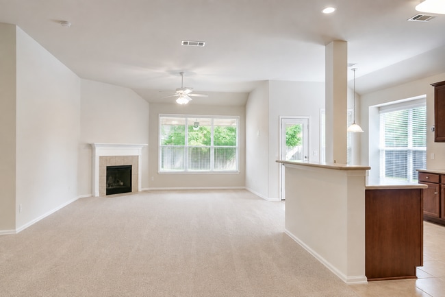 Photo - 15832 Coyote Hill Dr