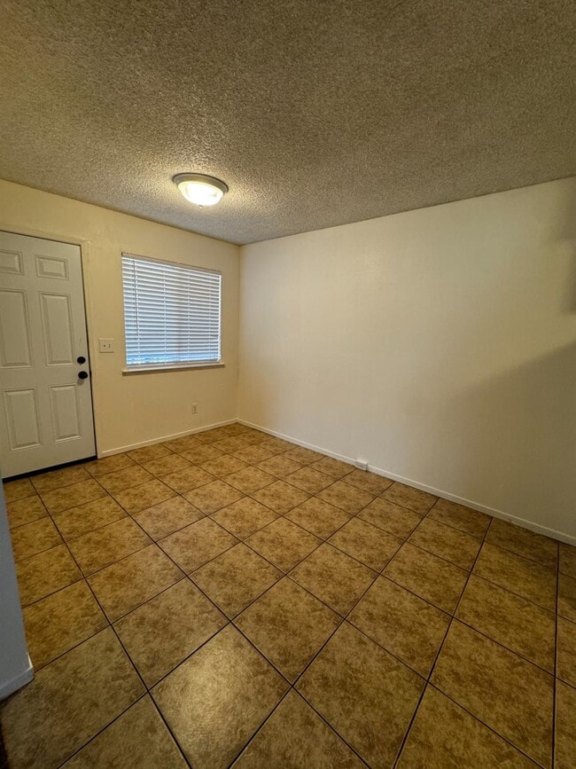 Photo - 4313 N Emerson Ave