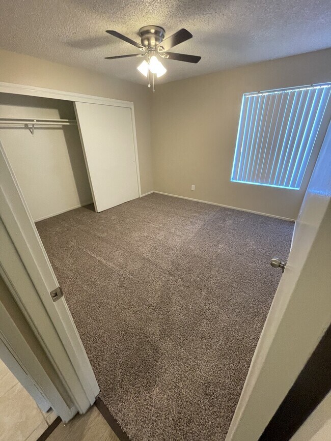 2x1 - 1st Room