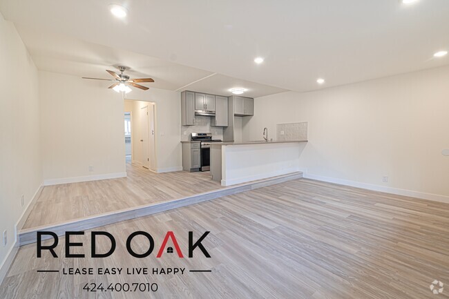 Building Photo - 6738 1/4 Independence Ave-107 Unit 107 Rental