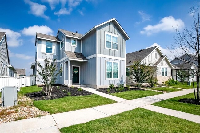 Photo - 283 Fabion St