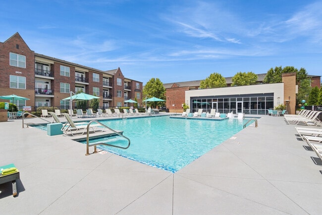 Encore North Apartments