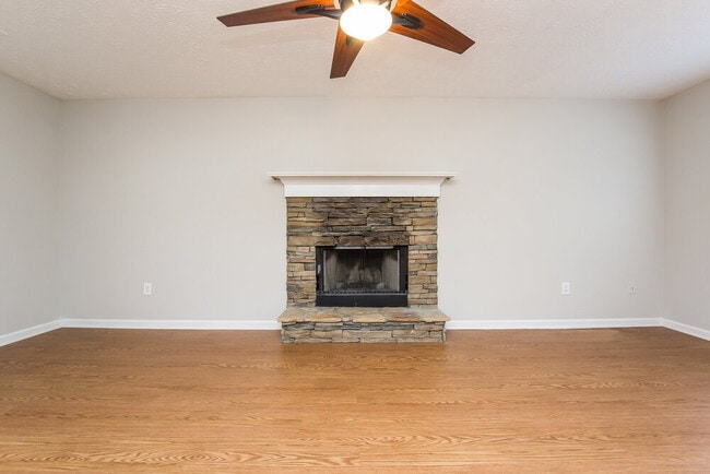 Photo - 4061 Edenbrooke Cir SW