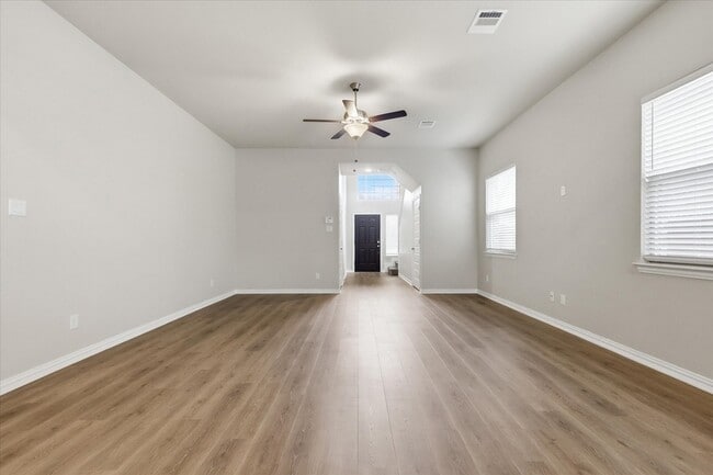 Photo - 3916 Ford Dr