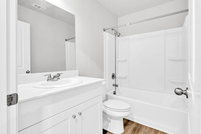 Photo - 2119 Hamilton St