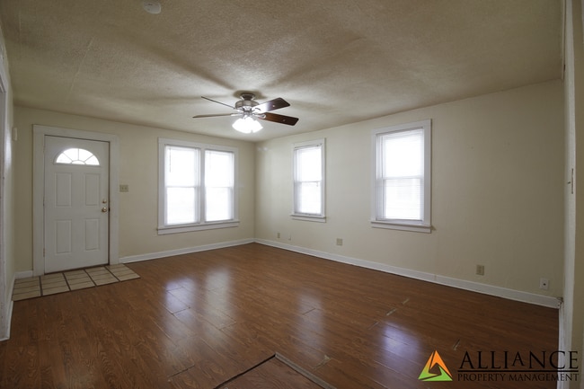 Photo - 321 Kearney St Unit 321