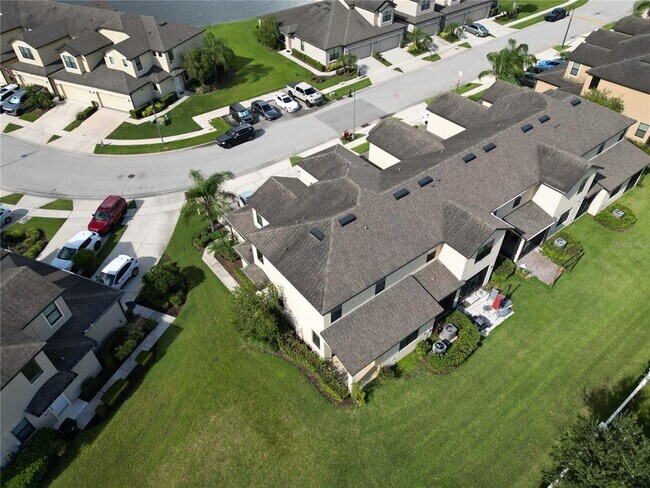 2400 Seven Oaks Dr