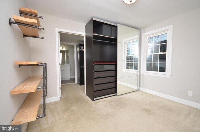 Photo - 218 Frederick Ave