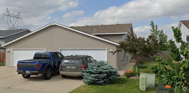 Building Photo - 994 38 1/2 Ave W Rental
