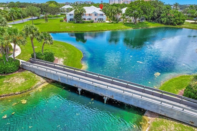 Photo - 353 S US Hwy 1 Unidad A4