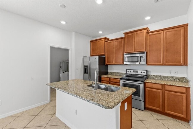 Photo - 13075 Calderdale Ave