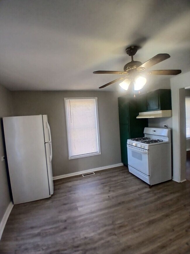 Photo - For Rent: 2BR/1BA Home in Muncie!