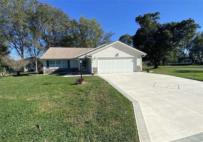 Building Photo - 26840 Racquet Cir