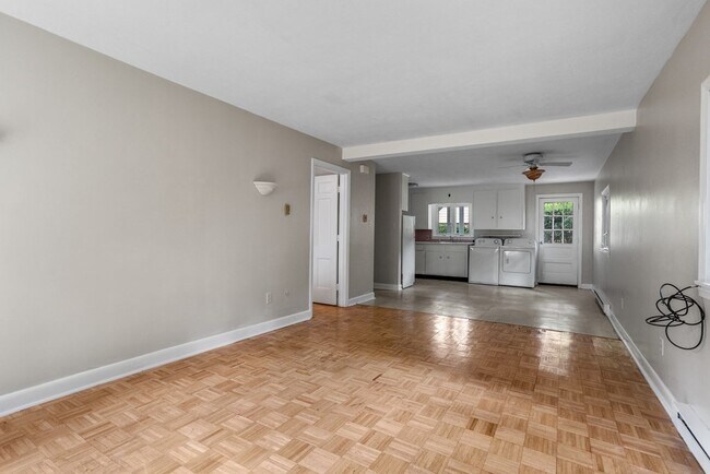 Photo - 72A Cushing St Unit #A