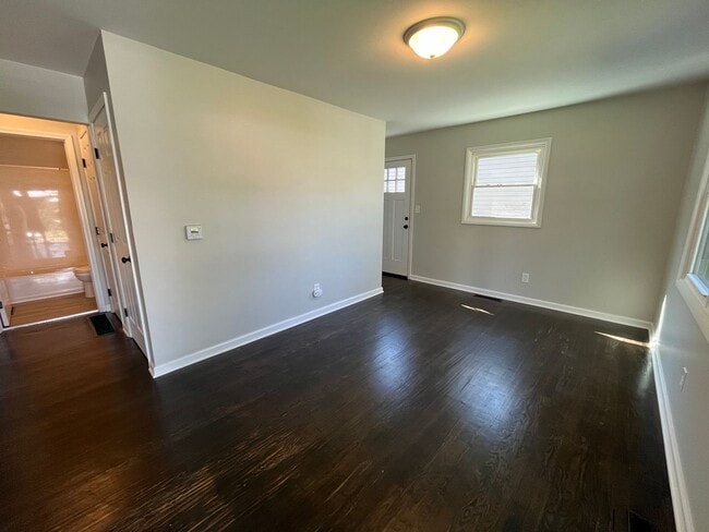 Photo - 3120 Howey Rd