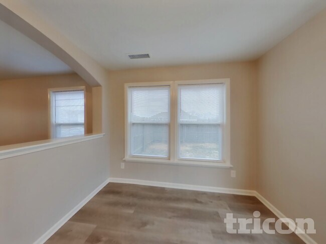 Photo - 3338 Deerbrook Dr