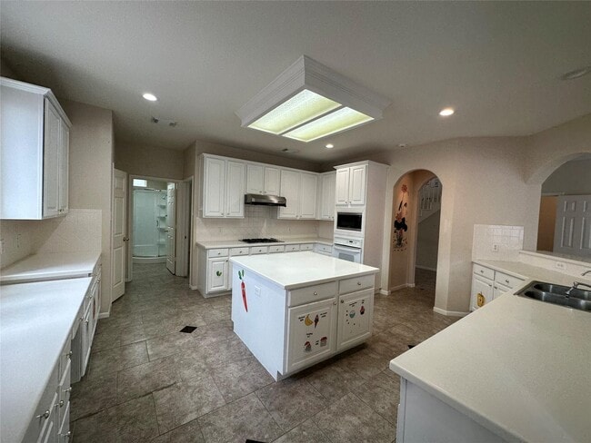 Photo - 3902 Breaux Bridge Ln