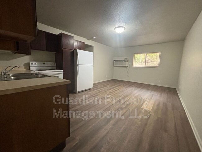 Photo - 1602 Brookside Dr Unidad 306 Rental