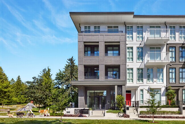 Building Photo - Parker