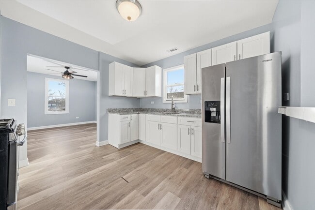 Photo - 1504 Hanover St