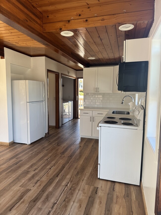 Photo - 31 Kuhinia St