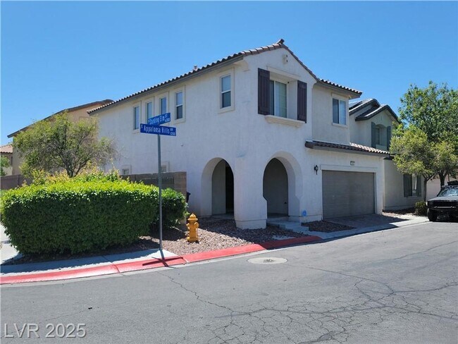 NLV 3 BED 2.5 BATH HOME IN GATED COMMUNITY... - NLV 3 BED 2.5 BATH HOME IN GATED COMMUNITY...