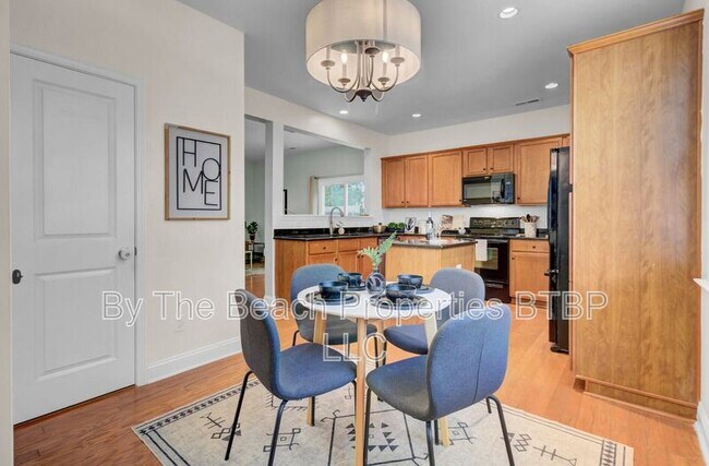 Photo - 9714 Seed St