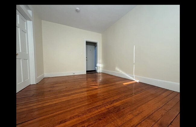 Photo - 27 Forest St Unit 1