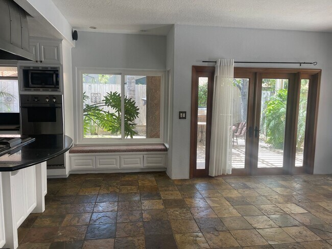 3959 Poppyseed Pl