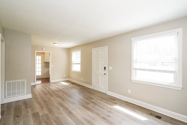 Photo - 1310 Venus Dr