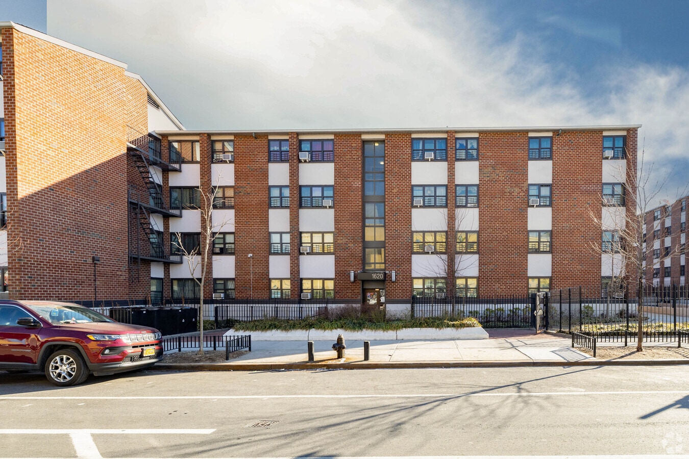 Photo - WEEKSVILLE GARDENS