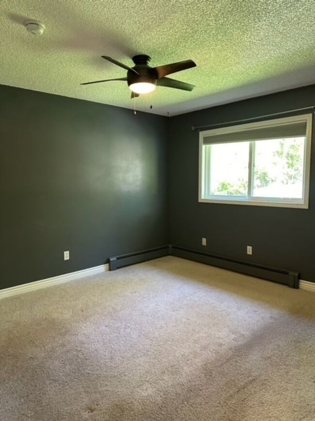 Photo - PRICE DROP!!!  The Perfect Family Home! La...