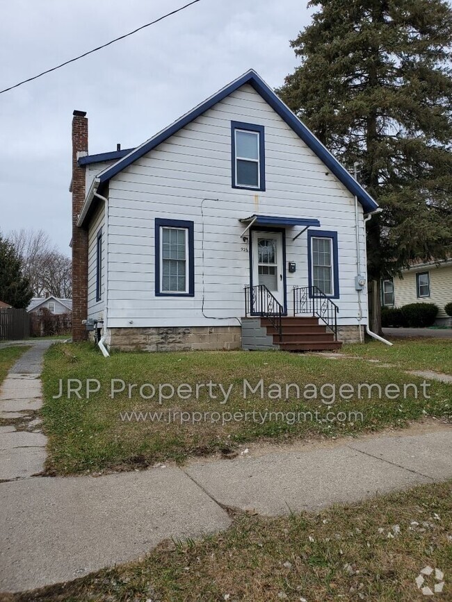 Building Photo - 926 Bennett St Rental