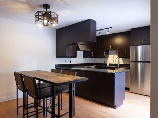 Building Photo - 3118 Spanish Wells Dr