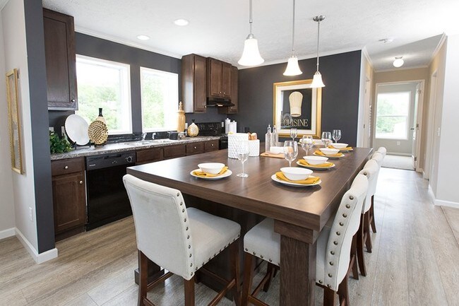 Photo - Woodland Ridge